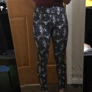 black and grey leggings